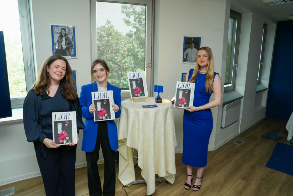 Les étudiants du campus de Lille lors de leur présentation du projet magazine