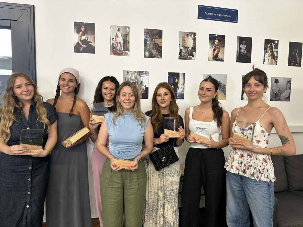 Equipe gagnante du Luxury Think Tank Rolls Royce ISG Luxury Program