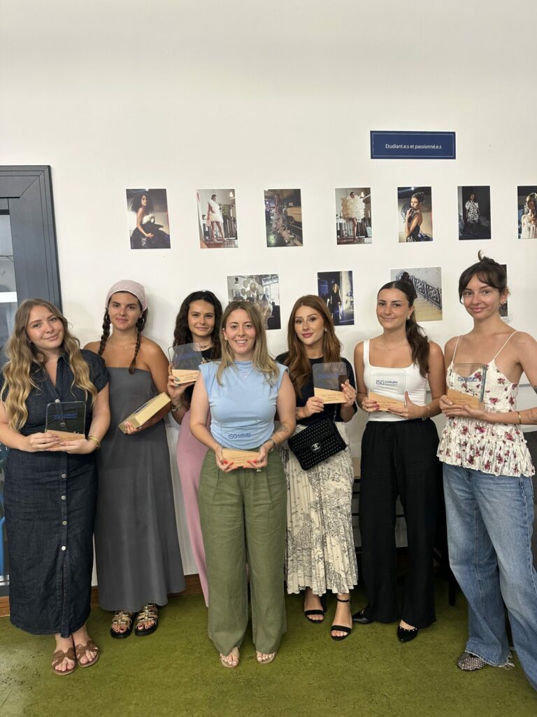 Equipe gagnante Luxury Think Tank avec Rolls-Royce - ISG Luxury Program
