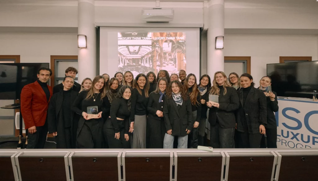 Equipe victorieuse du Think Tank avec l'Orient Express